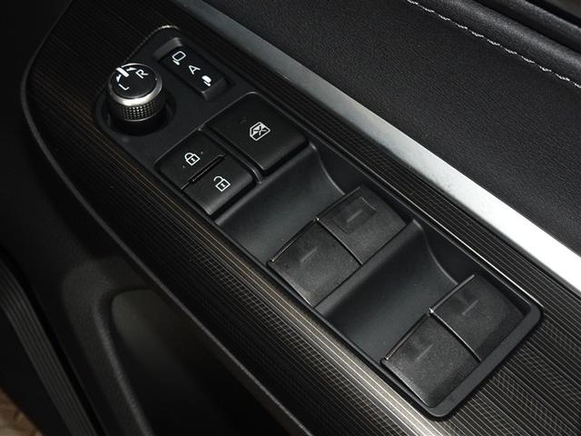 ハリアーハイブリッド Z 衝突被害軽減システム メモリーナビ フルセグ バックカメラ ETC ドラレコ LEDヘッドランプ スマートキー(18枚目)