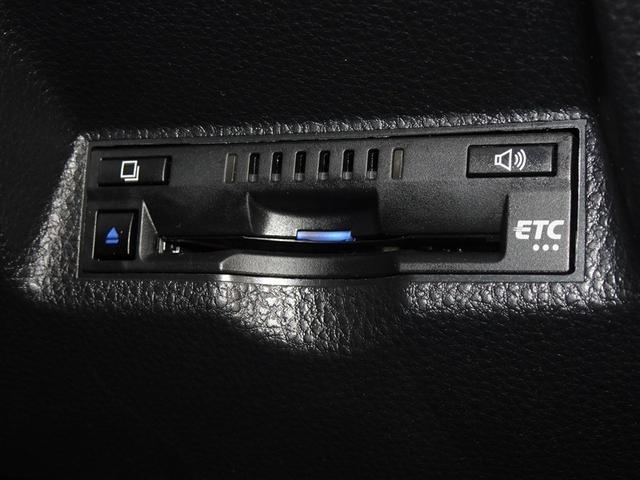 ヤリスクロス ハイブリッドＺ　衝突被害軽減システム　メモリーナビ　バックカメラ　ＥＴＣ　ＬＥＤヘッドランプ　スマートキー（16枚目）