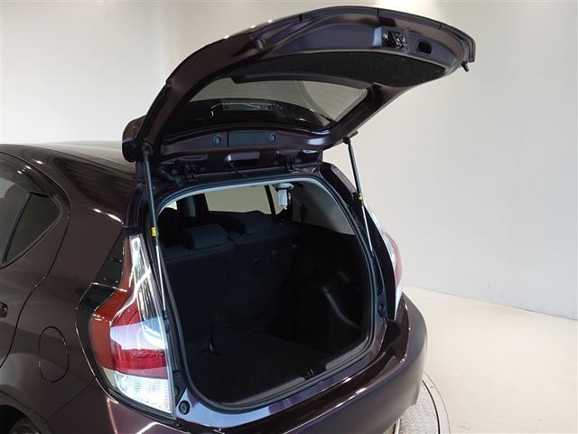 アクア Ｓ　衝突被害軽減システム　メモリーナビ　フルセグ　バックカメラ　ＥＴＣ　スマートキー（23枚目）