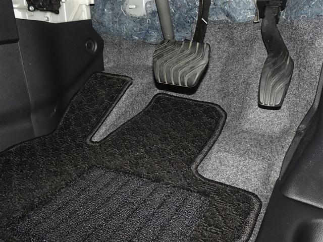 セレナ ハイウェイスターＶ　衝突被害軽減システム　メモリーナビ　フルセグ　バックカメラ　ＥＴＣ　ドラレコ　両側電動スライド　３列シート　ＬＥＤヘッドランプ　スマートキー　乗車定員８人（11枚目）