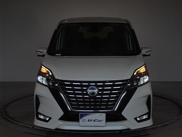 セレナ ハイウェイスターＶ　衝突被害軽減システム　メモリーナビ　フルセグ　バックカメラ　ＥＴＣ　ドラレコ　両側電動スライド　３列シート　ＬＥＤヘッドランプ　スマートキー　乗車定員８人（28枚目）