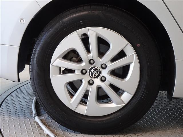 プリウス Sセーフティプラス 衝突被害軽減システム メモリーナビ フルセグ バックカメラ ETC LEDヘッドランプ スマートキー(23枚目)