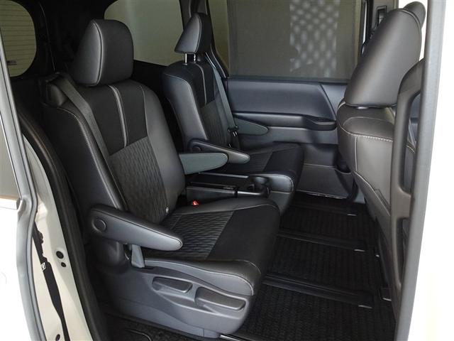 ノア Ｓ－Ｚ　衝突被害軽減システム　メモリーナビ　フルセグ　バックカメラ　ＥＴＣ　両側電動スライド　３列シート　ＬＥＤヘッドランプ　スマートキー　乗車定員７人（21枚目）