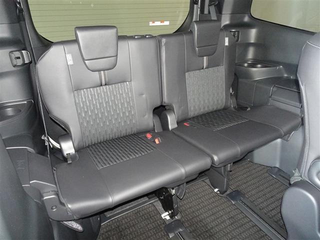 ノア Ｓ－Ｚ　衝突被害軽減システム　メモリーナビ　フルセグ　バックカメラ　ＥＴＣ　両側電動スライド　３列シート　ＬＥＤヘッドランプ　スマートキー　乗車定員７人（22枚目）