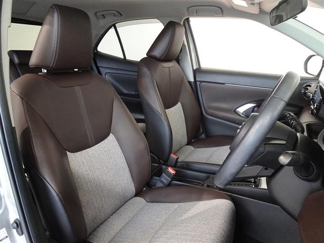 ヤリスクロス ハイブリッドＺ　衝突被害軽減システム　メモリーナビ　フルセグ　バックカメラ　ＥＴＣ　ＬＥＤヘッドランプ　スマートキー（4枚目）