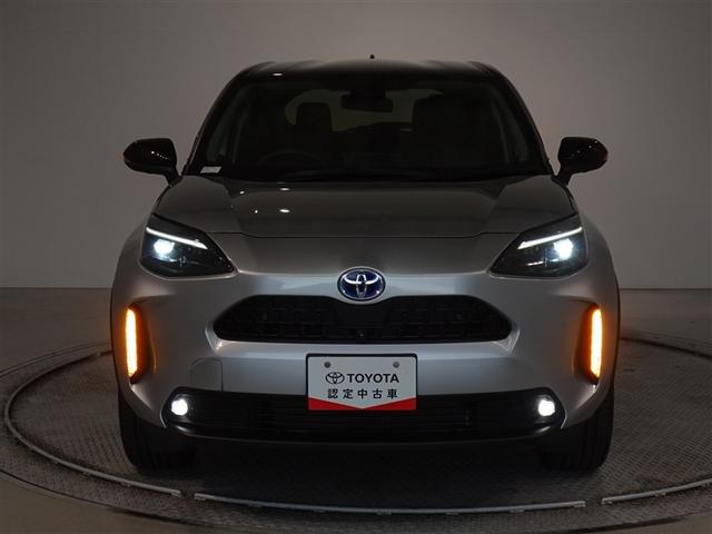 ヤリスクロス ハイブリッドＺ　衝突被害軽減システム　メモリーナビ　フルセグ　バックカメラ　ＥＴＣ　ＬＥＤヘッドランプ　スマートキー（25枚目）