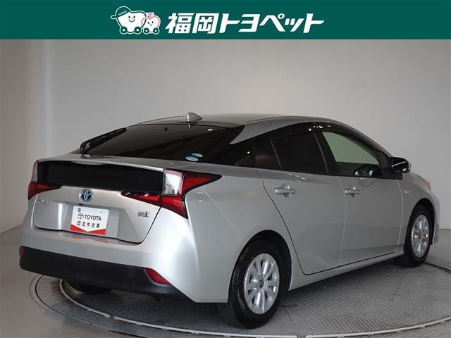 プリウス Ｓ　衝突被害軽減システム　メモリーナビ　ワンセグ　バックカメラ　ＥＴＣ　ＬＥＤヘッドランプ　スマートキー（3枚目）