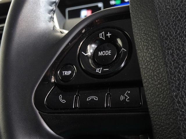 プリウス Ｓ　衝突被害軽減システム　メモリーナビ　ワンセグ　バックカメラ　ＥＴＣ　ＬＥＤヘッドランプ　スマートキー（13枚目）