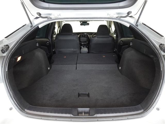 プリウス Ｓ　衝突被害軽減システム　メモリーナビ　ワンセグ　バックカメラ　ＥＴＣ　ＬＥＤヘッドランプ　スマートキー（19枚目）