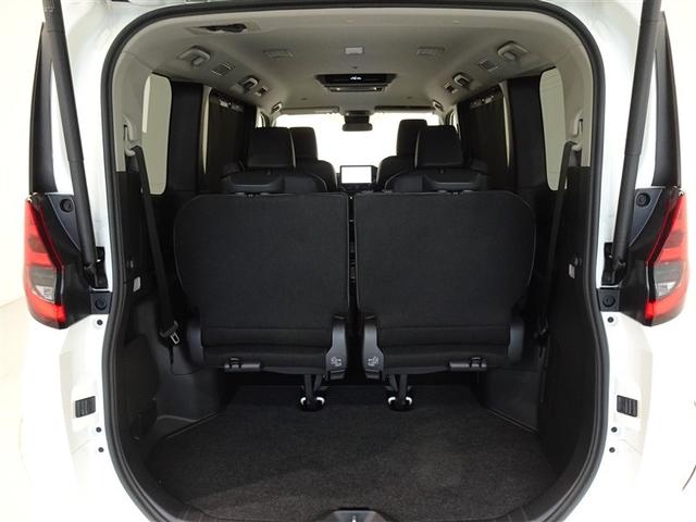 ノア ハイブリッドＺ　衝突被害軽減システム　メモリーナビ　フルセグ　後席モニター　バックカメラ　ＥＴＣ　両側電動スライド　３列シート　ＬＥＤヘッドランプ　スマートキー　乗車定員７人（23枚目）