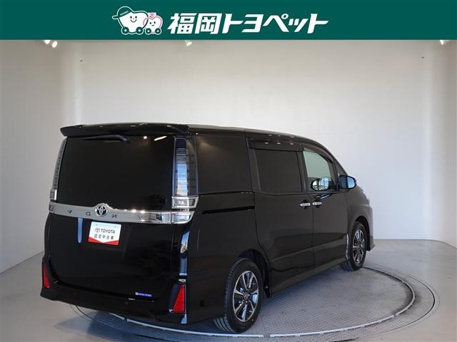 ヴォクシー ZS 煌III 衝突被害軽減システム メモリーナビ フルセグ 後席モニター バックカメラ ETC 両側電動スライド 3列シート LEDヘッドランプ スマートキー 乗車定員8人(3枚目)