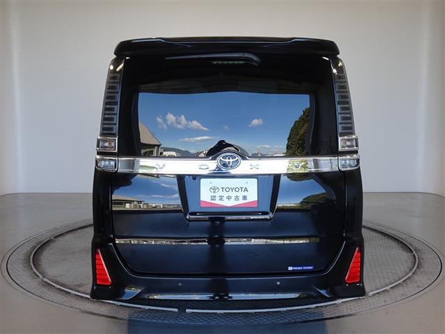 ヴォクシー ZS 煌III 衝突被害軽減システム メモリーナビ フルセグ 後席モニター バックカメラ ETC 両側電動スライド 3列シート LEDヘッドランプ スマートキー 乗車定員8人(22枚目)