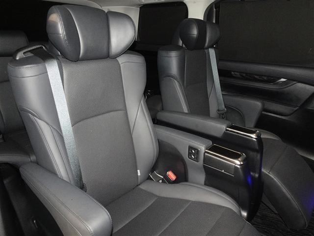 アルファード ２．５Ｓ　Ｃパッケージ　衝突被害軽減システム　メモリーナビ　フルセグ　後席モニター　バックカメラ　ＥＴＣ　サンルーフ　両側電動スライド　フルエアロ　３列シート　ＬＥＤヘッドランプ　スマートキー　乗車定員７人（21枚目）