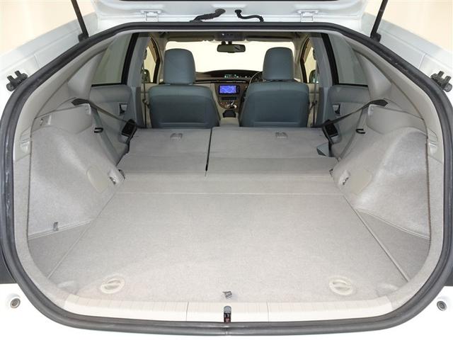 プリウス Ｇ　メモリーナビ　フルセグ　バックカメラ　ＥＴＣ　ＨＩＤヘッドライト　スマートキー（18枚目）