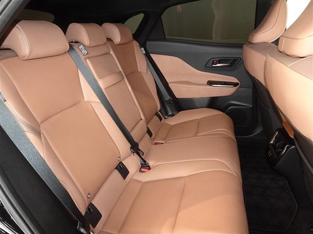 クラウンスポーツ Z 衝突被害軽減システム メモリーナビ フルセグ バックカメラ ETC ドラレコ LEDヘッドランプ 4WD スマートキー(22枚目)