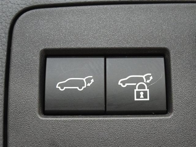 クラウンスポーツ Z 衝突被害軽減システム メモリーナビ フルセグ バックカメラ ETC ドラレコ LEDヘッドランプ 4WD スマートキー(27枚目)