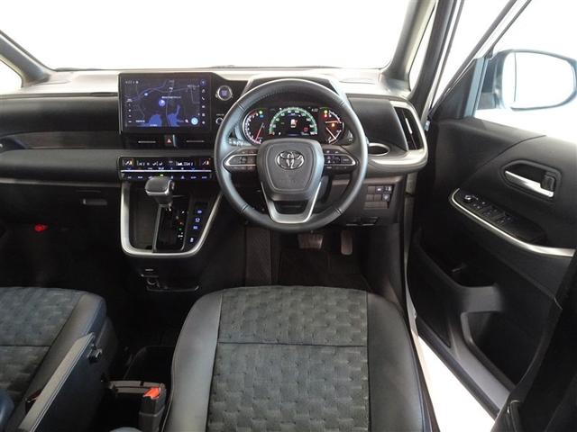 ヴォクシー Ｓ－Ｚ　衝突被害軽減システム　メモリーナビ　フルセグ　後席モニター　バックカメラ　ＥＴＣ　両側電動スライド　３列シート　ＬＥＤヘッドランプ　スマートキー　乗車定員７人（5枚目）