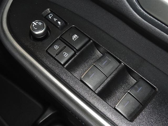 ヴォクシー Ｓ－Ｚ　衝突被害軽減システム　メモリーナビ　フルセグ　後席モニター　バックカメラ　ＥＴＣ　両側電動スライド　３列シート　ＬＥＤヘッドランプ　スマートキー　乗車定員７人（16枚目）