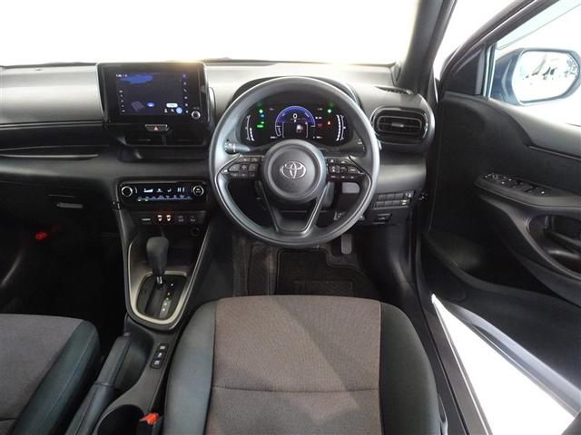 ヤリス ハイブリッドＧ　衝突被害軽減システム　メモリーナビ　フルセグ　バックカメラ　ＥＴＣ　スマートキー（5枚目）