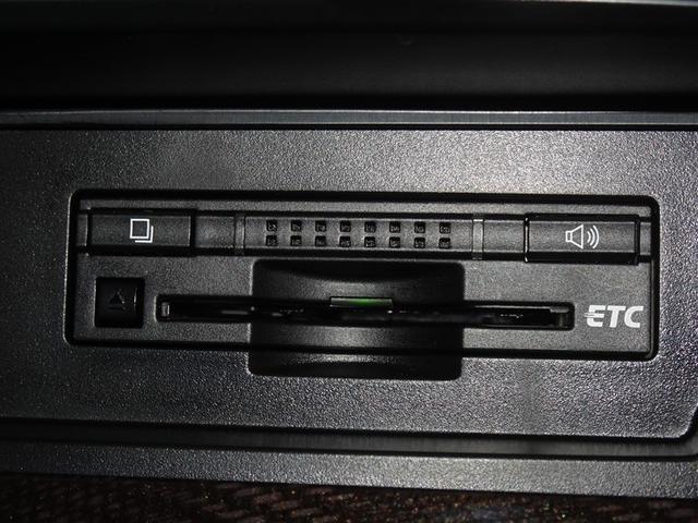 高速道路で便利なＥＴＣを装備しています。