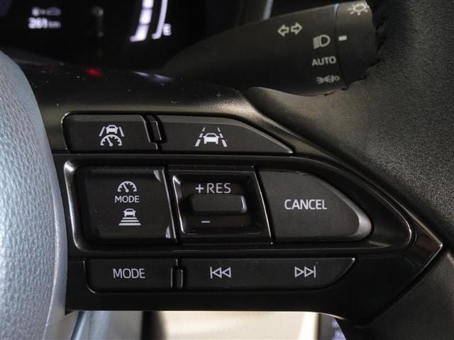 シエンタ ハイブリッドＺ　衝突被害軽減システム　メモリーナビ　フルセグ　バックカメラ　ＥＴＣ　ドラレコ　両側電動スライド　３列シート　ＬＥＤヘッドランプ　スマートキー　乗車定員７人（11枚目）