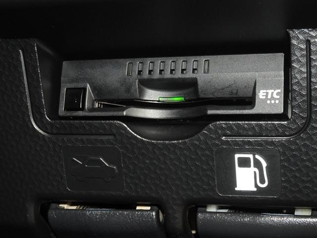 ルーミー カスタムＧ　衝突被害軽減システム　メモリーナビ　ワンセグ　バックカメラ　ＥＴＣ　両側電動スライド　ＬＥＤヘッドランプ　スマートキー（16枚目）