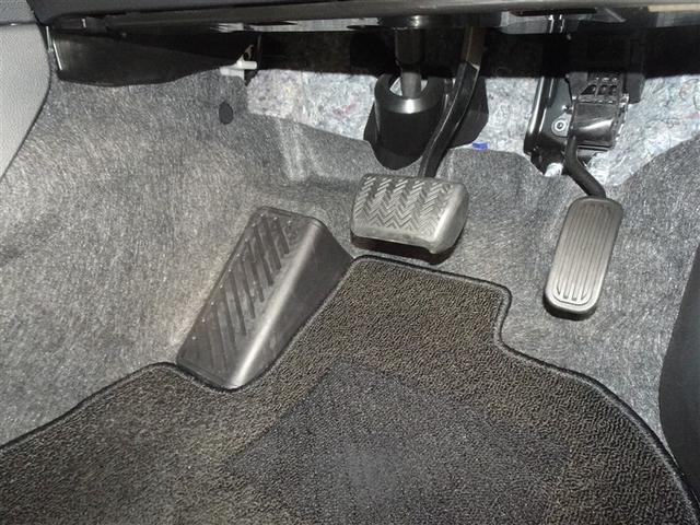 ヤリスクロス ハイブリッドＸ　衝突被害軽減システム　メモリーナビ　バックカメラ　ＥＴＣ　スマートキー（10枚目）