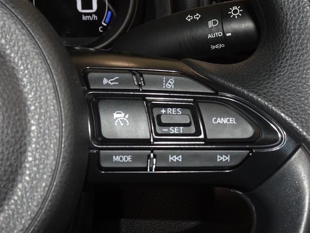 ヤリスクロス ハイブリッドＸ　衝突被害軽減システム　メモリーナビ　バックカメラ　ＥＴＣ　スマートキー（12枚目）