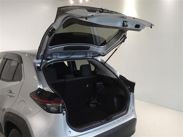 ヤリスクロス ハイブリッドＸ　衝突被害軽減システム　メモリーナビ　バックカメラ　ＥＴＣ　スマートキー（20枚目）