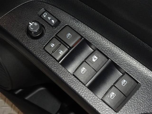 シエンタ ファンベースＧ　衝突被害軽減システム　メモリーナビ　フルセグ　バックカメラ　ＥＴＣ　両側電動スライド　ＬＥＤヘッドランプ　スマートキー（14枚目）