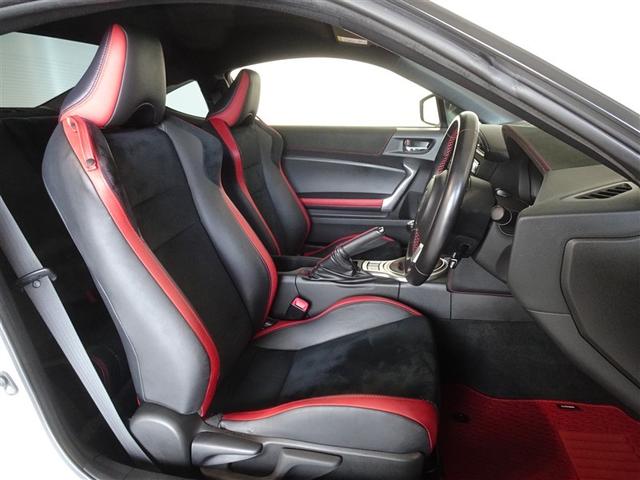 �z�[���h���\�ɗD��Ă���X�|�[�c�V�[�g�ł��B