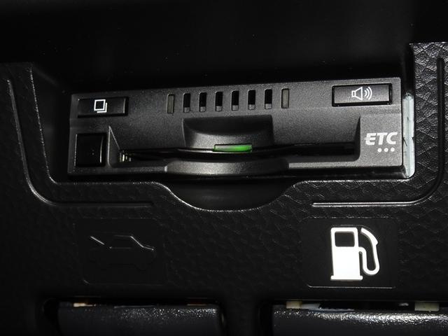 ルーミー カスタムＧ　衝突被害軽減システム　フルセグ　バックカメラ　ＥＴＣ　両側電動スライド　ＬＥＤヘッドランプ　スマートキー（16枚目）