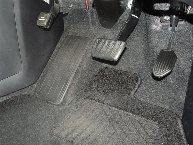 �������E�t���A�}�b�g�����������򂵂Ă���܂��B