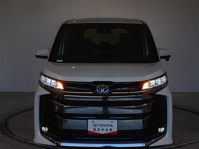 ��Ԃ̃��C�e�B���O��\�����Ă݂܂����B�w�b�h�����v�͂k�d�c�A�ȃG�l�Ŗ��邢�ł���B