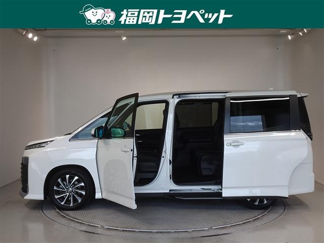 ヴォクシー Ｓ－Ｚ　衝突被害軽減システム　メモリーナビ　フルセグ　バックカメラ　ＥＴＣ　両側電動スライド　３列シート　ＬＥＤヘッドランプ　スマートキー　乗車定員７人（18枚目）