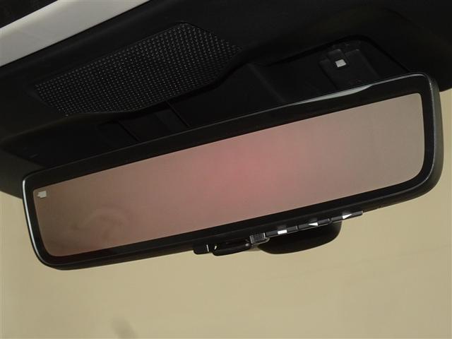 �f�W�^���C���i�[�~���[�𑕔����Ă܂��B�㕔���Ȃ̐l��傫�ȉו��Ō���̎��E���Ղ��邱�Ƃ�����܂���B