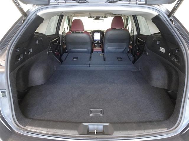 �Z�J���h�V�[�g��|������Ԃł��B�Z�J���h�V�[�g�͓Ɨ��|�A�ו��ɍ��킹�ă��Q�b�W�X�y�[�X���A�����W�ł��܂��B