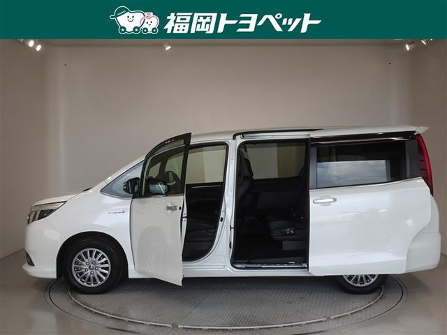 エスクァイア ハイブリッドＧｉ　ブラックテーラード　衝突被害軽減システム　メモリーナビ　フルセグ　後席モニター　バックカメラ　ＥＴＣ　両側電動スライド　３列シート　ＬＥＤヘッドランプ　スマートキー　乗車定員７人（15枚目）