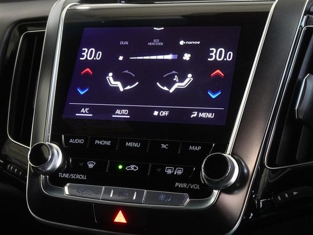 ���E�Ɨ��ŉ��x�R���g���[�����ł���I�[�g�G�A�R���𑕔����Ă��܂��B