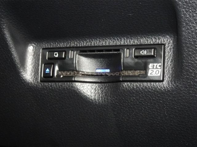 シエンタ ハイブリッドＺ　衝突被害軽減システム　メモリーナビ　フルセグ　バックカメラ　ＥＴＣ　ドラレコ　両側電動スライド　３列シート　ＬＥＤヘッドランプ　スマートキー　乗車定員７人（15枚目）