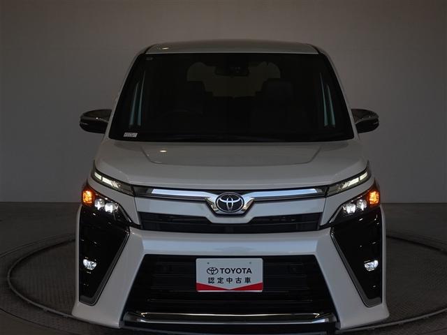 ヴォクシー ＺＳ　煌ＩＩＩ　衝突被害軽減システム　メモリーナビ　フルセグ　後席モニター　バックカメラ　両側電動スライド　３列シート　ＬＥＤヘッドランプ　スマートキー　乗車定員７人（26枚目）