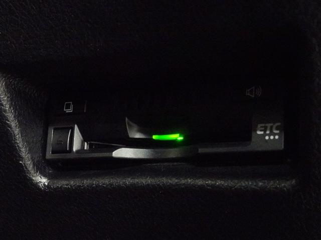 シエンタ ハイブリッド　ファンベースＧ　衝突被害軽減システム　メモリーナビ　フルセグ　バックカメラ　ＥＴＣ　両側電動スライド　ＬＥＤヘッドランプ　スマートキー（15枚目）