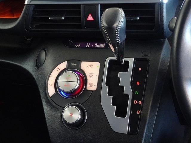 シエンタ Ｇ　衝突被害軽減システム　メモリーナビ　フルセグ　バックカメラ　ＥＴＣ　両側電動スライド　３列シート　スマートキー　乗車定員７人（11枚目）