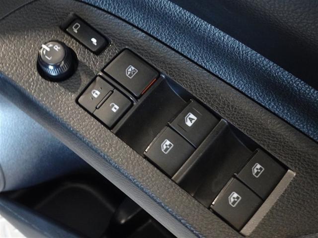 シエンタ Ｇ　衝突被害軽減システム　メモリーナビ　フルセグ　バックカメラ　ＥＴＣ　両側電動スライド　３列シート　スマートキー　乗車定員７人（14枚目）