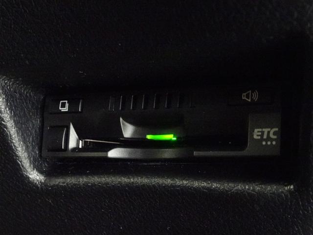 シエンタ ハイブリッドＧ　クエロ　衝突被害軽減システム　メモリーナビ　フルセグ　バックカメラ　ＥＴＣ　ドラレコ　両側電動スライド　３列シート　ＬＥＤヘッドランプ　スマートキー　乗車定員７人（15枚目）