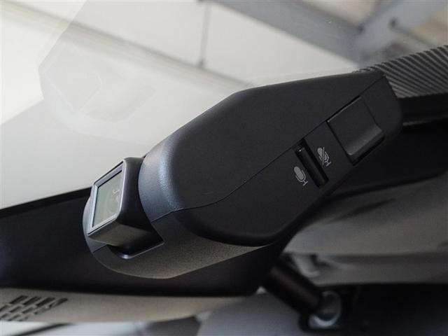 シエンタ ハイブリッドＧ　クエロ　衝突被害軽減システム　メモリーナビ　フルセグ　バックカメラ　ＥＴＣ　ドラレコ　両側電動スライド　３列シート　ＬＥＤヘッドランプ　スマートキー　乗車定員７人（17枚目）