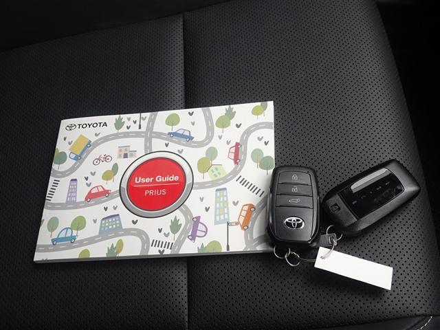 プリウス Ｚ　衝突被害軽減システム　フルセグ　バックカメラ　ＥＴＣ　ドラレコ　ＬＥＤヘッドランプ　スマートキー（29枚目）