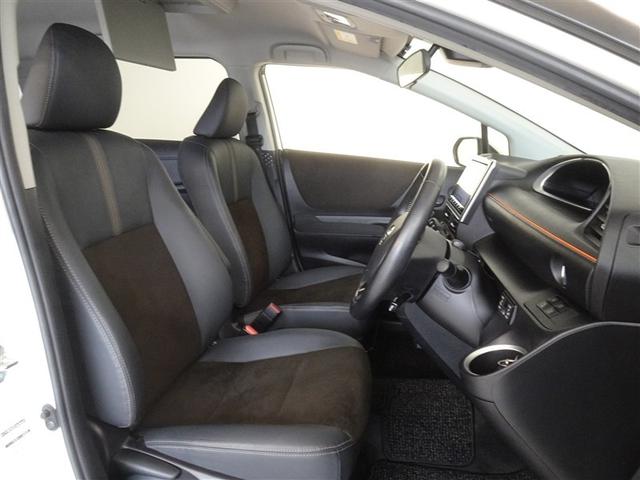 シエンタ ハイブリッド　ファンベースＧ　クエロ　衝突被害軽減システム　メモリーナビ　フルセグ　後席モニター　バックカメラ　ＥＴＣ　両側電動スライド　ＬＥＤヘッドランプ　スマートキー（4枚目）