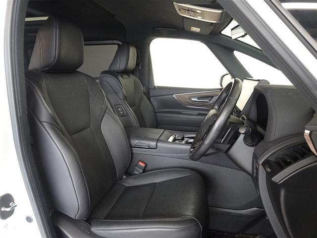 アルファードハイブリッド エグゼクティブラウンジ　衝突被害軽減システム　メモリーナビ　フルセグ　後席モニター　バックカメラ　ＥＴＣ　サンルーフ　両側電動スライド　３列シート　ＬＥＤヘッドランプ　スマートキー　乗車定員７人（4枚目）