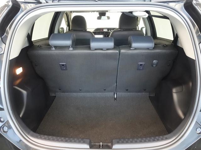 アクア クロスオーバー　衝突被害軽減システム　メモリーナビ　フルセグ　バックカメラ　ＥＴＣ　ＬＥＤヘッドランプ　スマートキー（18枚目）